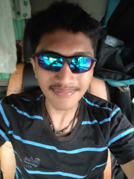 Rylle Banon, 21, Philippines