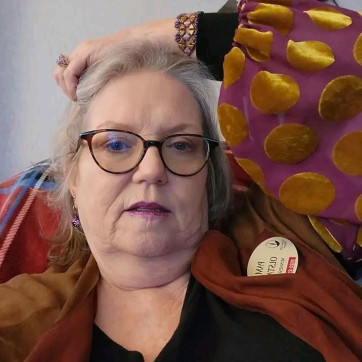 Psychic Reader, 34, United States