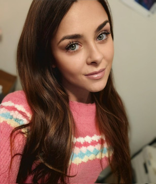 Jessfard, 30, United States