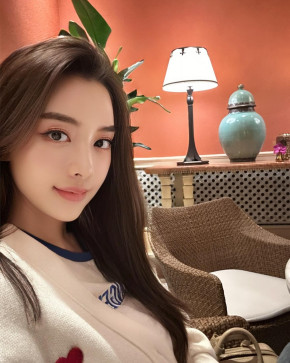 Lina, 39, United States