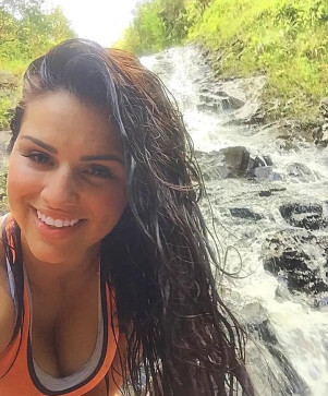Almieda, 35, United Kingdom