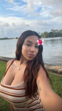 Life2smiles, 30, United States