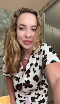 Mary Anise, 36, United States