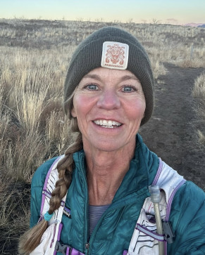 Sara, 57, United States