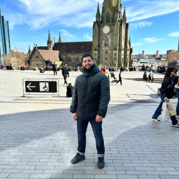 Oudaoud Mounir, 31, United Kingdom