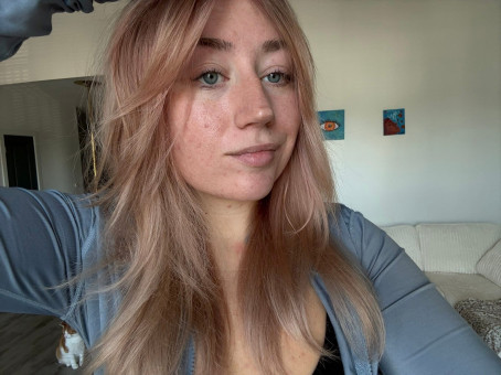 Sonia Thalia, 24, United States