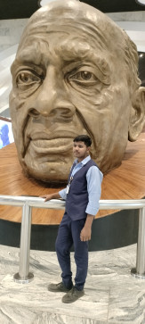 Nikhil Jadav, 18, India