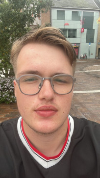 Jelle1425, 20, Belgium