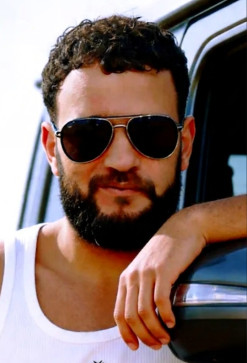 Houssam, 30, France