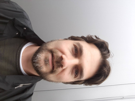 Barn Dom, 18, Netherlands