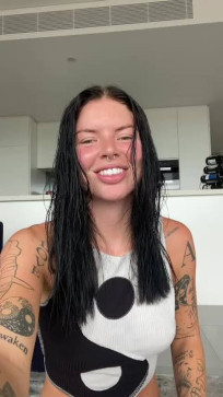 Sabrina, 24, United States