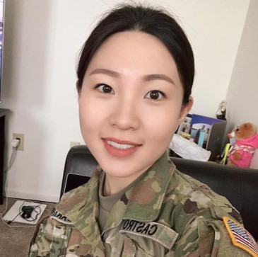 Kim, 32, United States