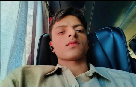 Shivanshu Gey, 18, India