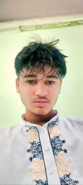 Md Nasir, 18, India