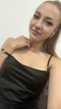 Bianca, 38, United States