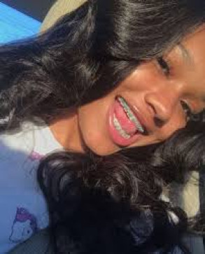 London, 18, United States