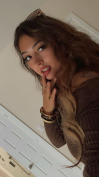 SpiceyNina, 29, Canada