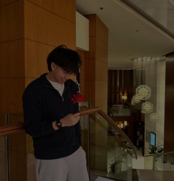 Bryce, 19, United Arab Emirates