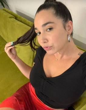 Vicky, 32, United States