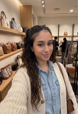 Sofia, 24, United States