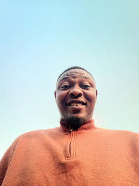 Johnwealth, 44, United States