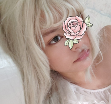 Vie, 20, Christmas Island