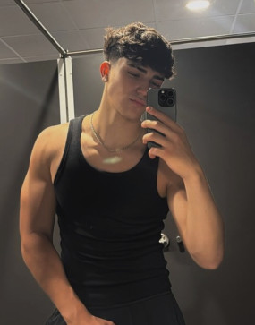 Milo, 20, United States