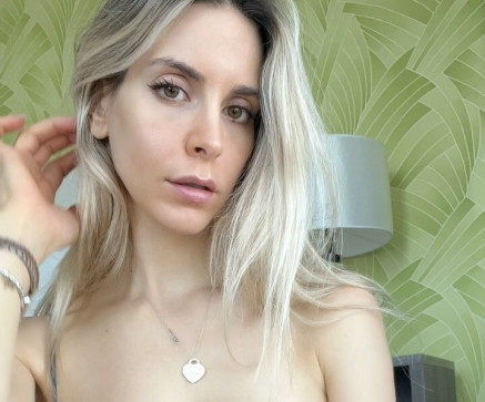 Sandra Mary, 30, United States