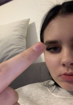 Teyya18, 18, Austria