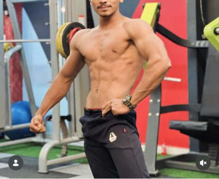 No Limit Dom 4u, 23, Greece