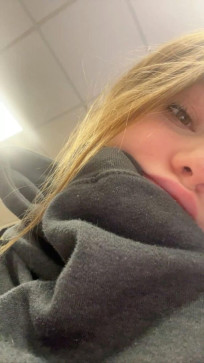 Ella, 31, United States