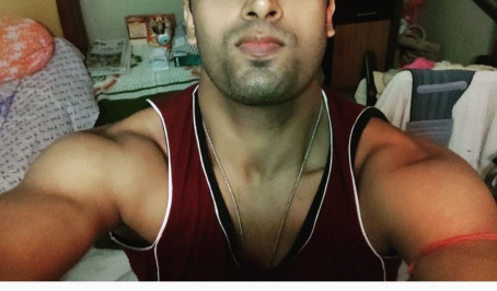 Unknownguy5648, 34, India