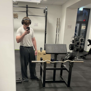 Periscope, 19, Austria