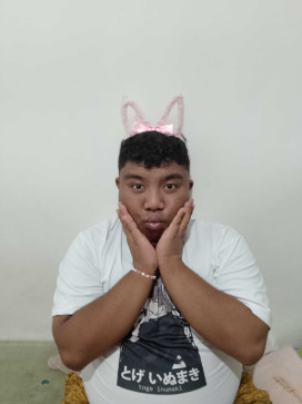 Simioun Avila, 21, Philippines