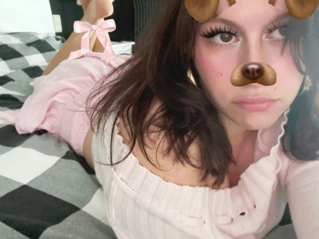 Doll Weiss, 24, Belgium