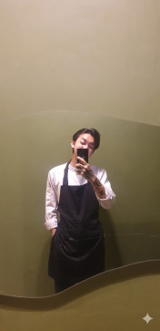 Noer, 27, Indonesia