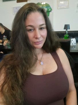 Mandy, 32, United States