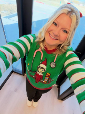 Nicole, 34, United States