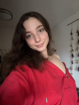 Emily56, 30, United States
