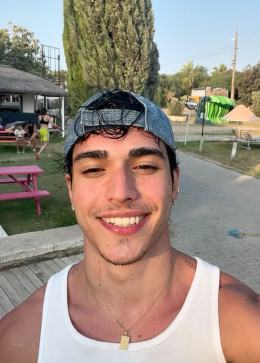 Petro, 27, United States