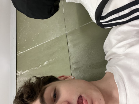 Mattia, 18, Italy