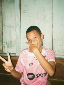 Bal Sadboy, 18, Indonesia