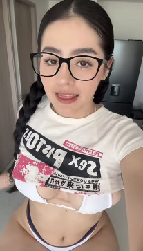 Degrade Me, 23, United States