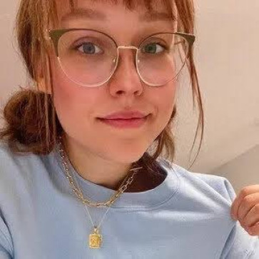 Jade, 26, Germany