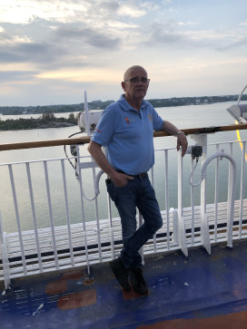 Ulf Petersson, 70, Sweden