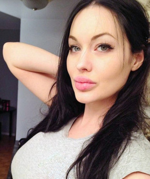 Zion Queen, 29, United States