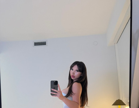 Olivia, 30, United Kingdom