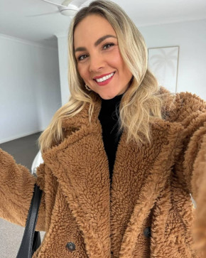 Zoe, 38, United States