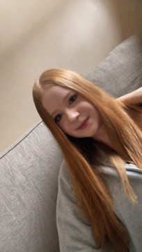 Chantel, 18, Canada