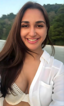 Rose, 22, United States